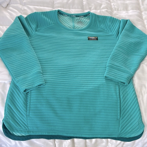 L.L. Bean | Tops | Womens Airlight Knit 